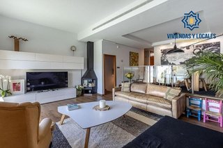 Casa pareada en venta en Bola de Oro - Serrallo en Granada