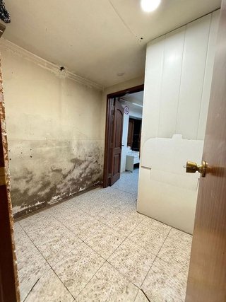 Local comercial en venta en Moscardó en Madrid
