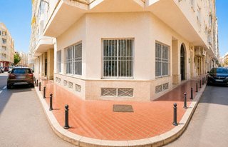 Bar en venta en Playa del Cura en Torrevieja