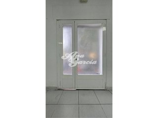 Local comercial en venta en Pueblo Nuevo en Madrid