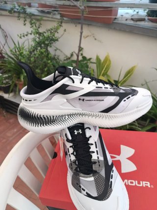 Zapatillas Under Armour Multicolor/Blanco