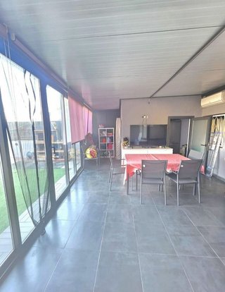 Casa pareada en venta en El Raval - Safaretjos en Santa Coloma de Gramanet