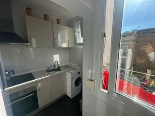 Piso en venta en Sants-Badal en Barcelona