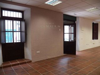 Edificio en venta en Miraflores de la Sierra