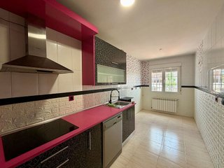 Casa adosada en venta en Vallehermoso en Azuqueca de Henares