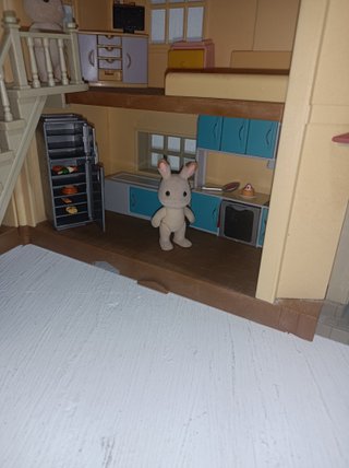 Casa Ciudad Luces Sylvanian Families + Regalo LEED