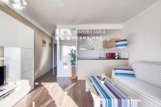 Piso en venta en Port Esportiu - Puig Rom - Canyelles en Roses