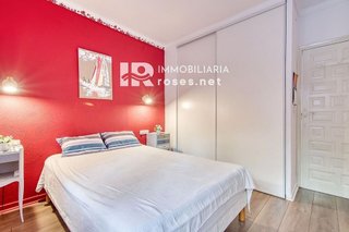 Piso en venta en Port Esportiu - Puig Rom - Canyelles en Roses