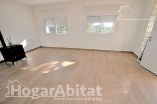 Chalet en venta en Náquera