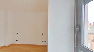 Piso en venta en Canillas en Madrid