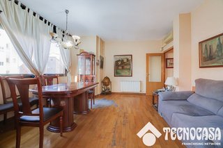 Ático en venta en Sants en Barcelona