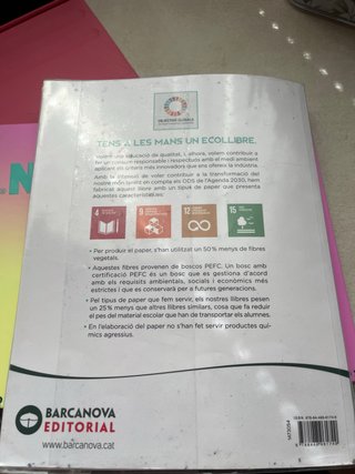 LLIBRE DE GEOGRAFIA SEGON DE BATXILLERAT