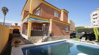 Casa en venta en Camino de Onda - Salesianos - Centro en Burriana