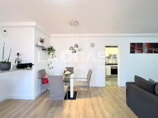 Ático en venta en La Prosperitat en Barcelona