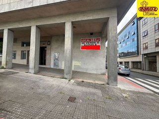 Local comercial en venta en Ensanche - Sar en Santiago de Compostela