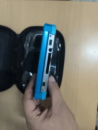 Nintendo 3DS verde agua con funda,poco uso