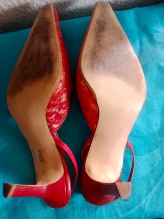 Zapatos de fiesta Luchia rojos y dorados