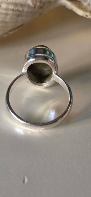 Magnífico anillo opalo negro australiano talla 17