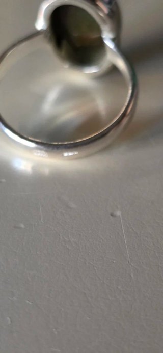 Magnífico anillo opalo negro australiano talla 17