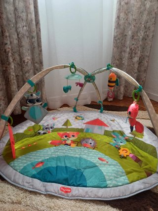 Manta de actividades para bebés Tiny Love