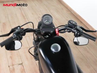 HARLEY DAVIDSON SPORTSTER 883 IRON