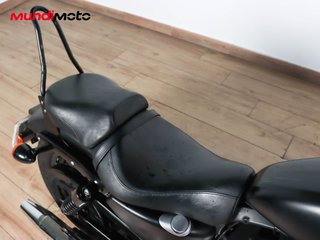 HARLEY DAVIDSON SPORTSTER 883 IRON