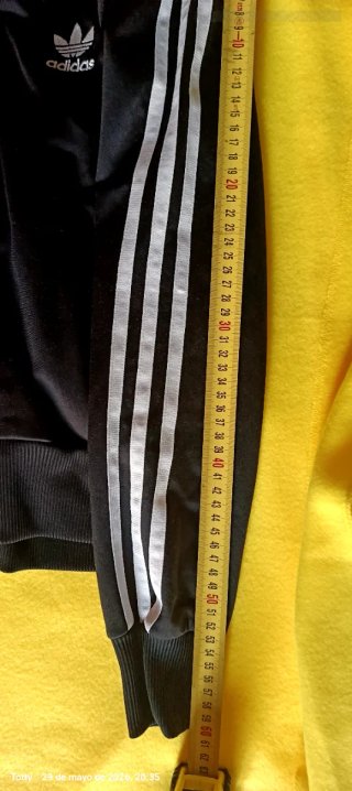 Chaqueta Adidas Firebird Negra y Plateada