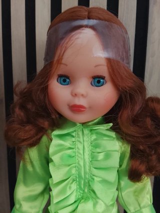 Muñeca Nancy pelirroja pelo rizado