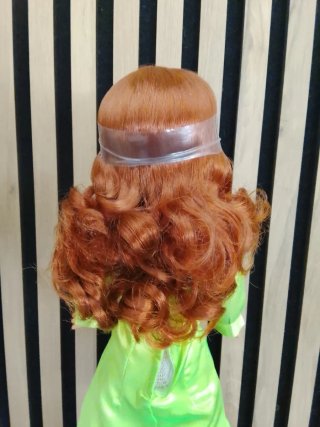 Muñeca Nancy pelirroja pelo rizado