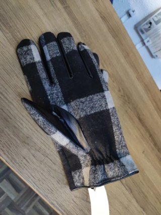 Guantes Dustin a cuadros