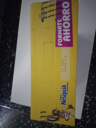 Maleta Nesquik 2.5kg con Auriculares Bluetooth