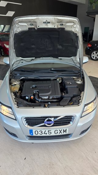 Volvo V50 1.6D Momentum 2010
