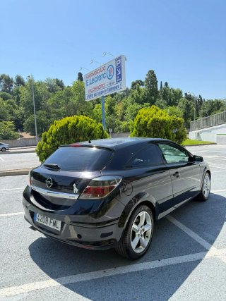Opel Astra 2007