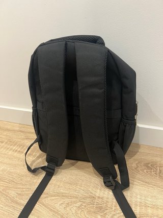 Mochila negra Destinos Asiáticos