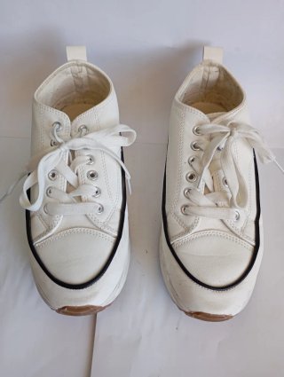 Deportivas blancas mujer