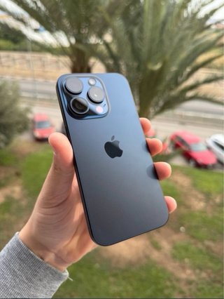 iPhone 15 Pro Azul Titanio 128GB - Impecable