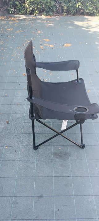 Silla de camping plegable negra