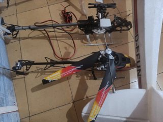 Helicópteros RC y piezas