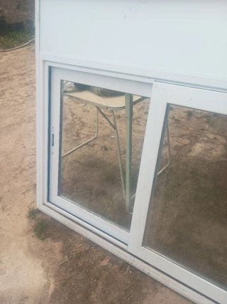 Ventana corredera aluminio blanco