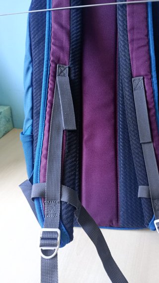 Mochila Quechua Azul y Morado