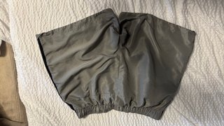 Pantaloncini Adidas grigi
