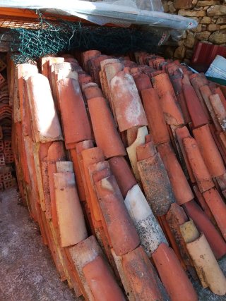 Teja árabe de barro para tejados