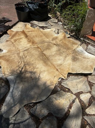 Alfombra de Vaca Beige y Marrón