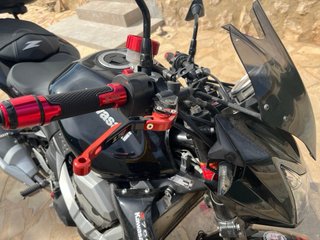 Kawasaki Z750 ABS con extras y al día de todo