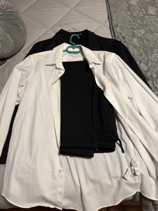 Conjunto Camisa Blanca y Pantalón Negro Zara