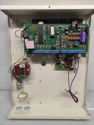 Centrale Allarme Aritech CD3410S10 Completa