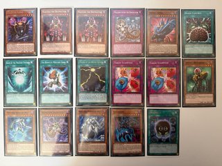 Lote de cartas yugioh