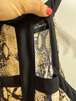 Vestido Beige y Negro