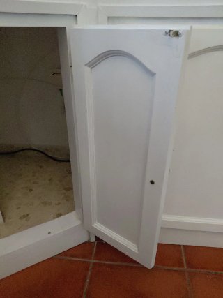 Puertas de madera pino blancas