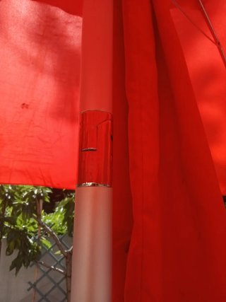Ombrellone da giardino rosso e grigio
